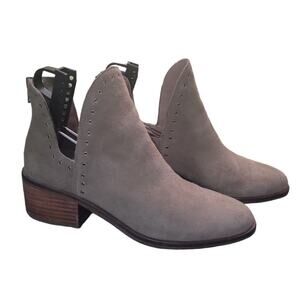 Chelsea & Violet Kerri Brown Suede Booties Women 9.5M EUC